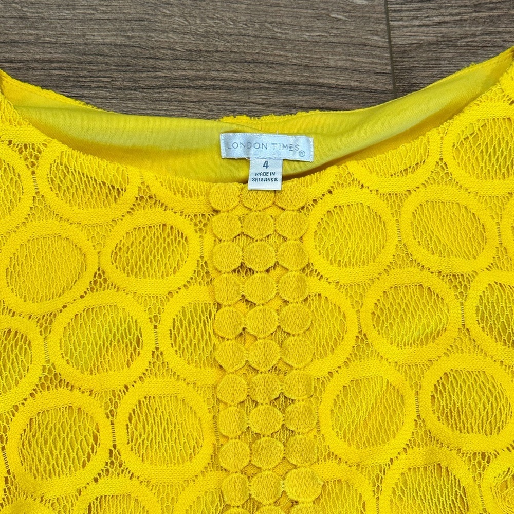 EUC London Times Yellow Lace Mod Dress Size 4 - Picture 4 of 5